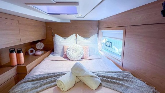 Image of M LEGACY yacht #10