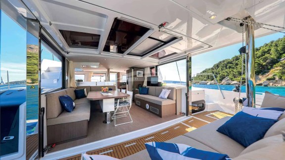 Image of M LEGACY yacht #6