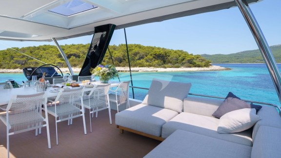 All round vision on Paloma