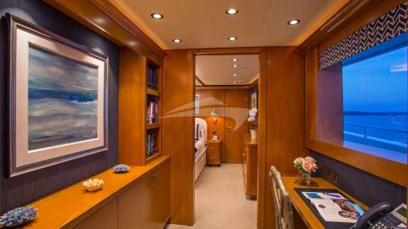 Master Stateroom Office