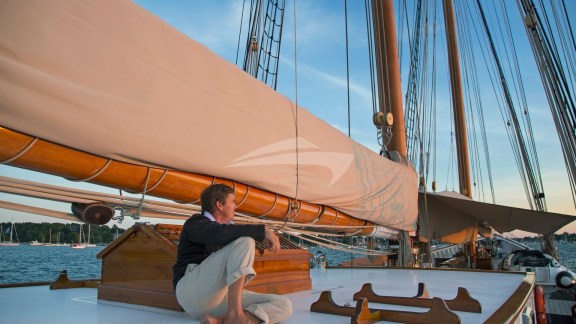 Image of COLUMBIA yacht #16