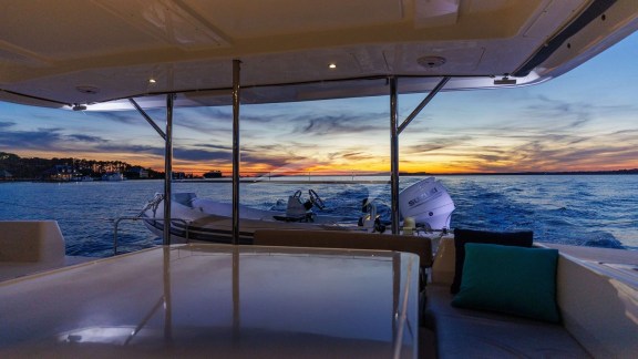 Image of SOUTHERN SKY yacht #19