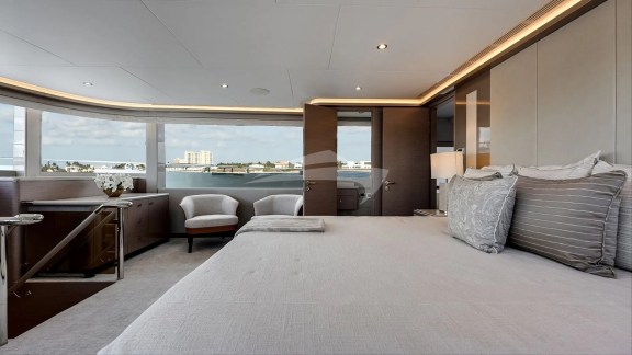 Image of 50 FIFTY yacht #14
