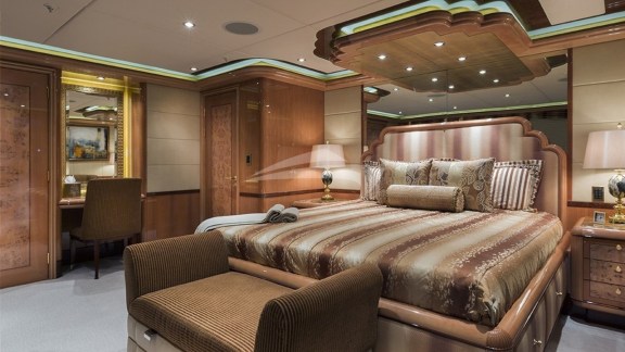 Image of LIBERTY yacht #3