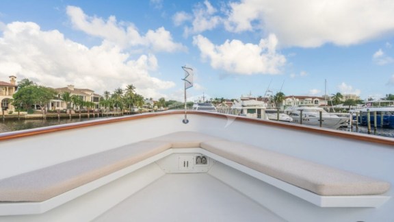 Image of CHANSON yacht #24