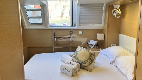 Image of BLUE GRIFFIN yacht #5