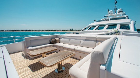 Image of LADY L yacht #25