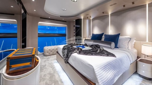 Image of PIER PRESSURE yacht #22