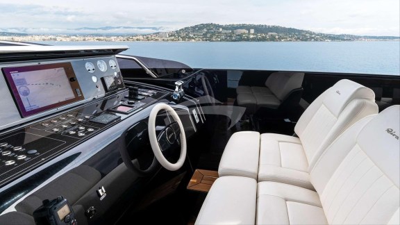 Image of LADY FIRST yacht #14