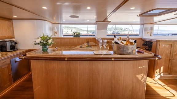 Image of MAXIMUS yacht #2