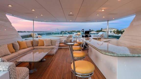 Image of CARTE BLANCHE 161 yacht #27