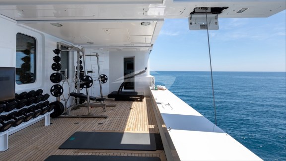 Image of TREEHOUSE yacht #20