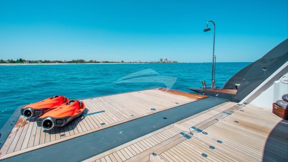 Image of LADY L yacht #26