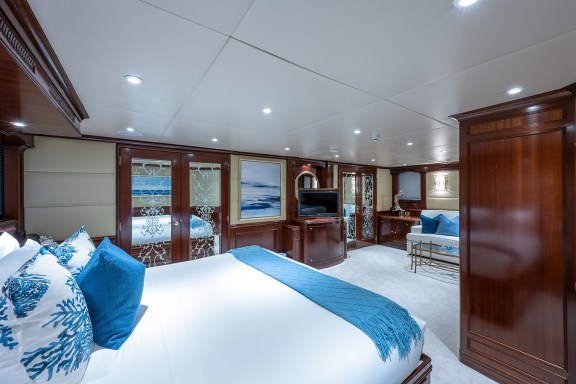 Image of STARSHIP yacht #31