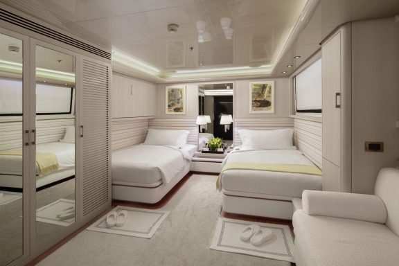 Image of Eternity yacht #18