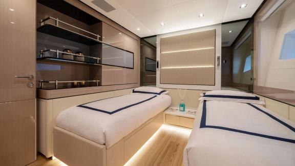 Image of ARTEMIS yacht #23