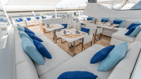 Image of ARTEMIS yacht #10
