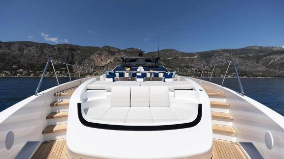 Image of ARTEMIS yacht #6