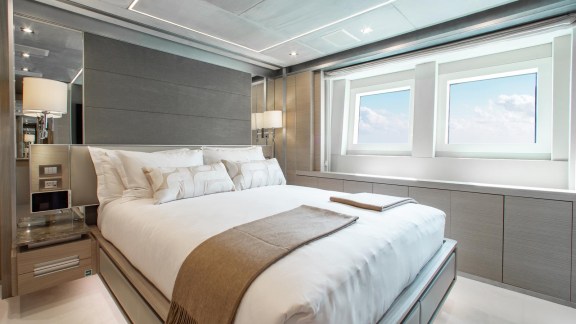 Image of EMINA yacht #14