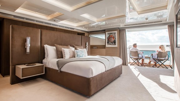 Image of EMINA yacht #12