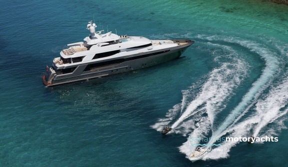Motor Yachts for charter