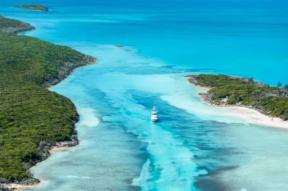 Ship Chanel Cay, Exumas, Bahamas