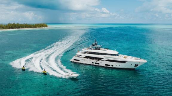 Bahamas luxury motor yacht, Eros with Jet Ski