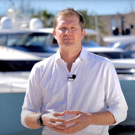 Charter Broker Daniel Asmus from DMA Yachting