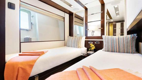 Image of INSIEME yacht #26