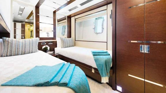 Image of INSIEME yacht #27