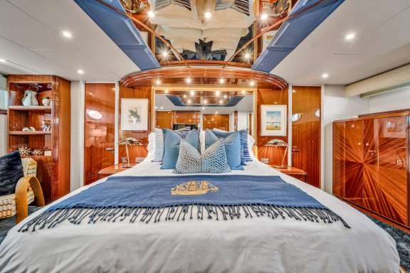 Image of IV TRANQUILITY yacht #8