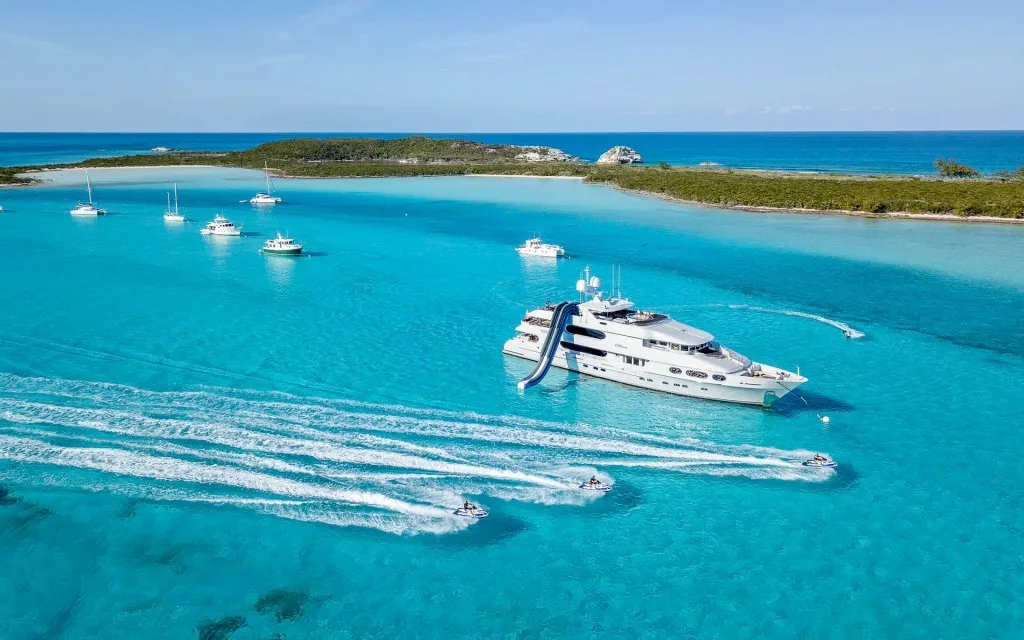 The Top 7 Things to Get Right Before a Bahamas Yacht Charter in 2026