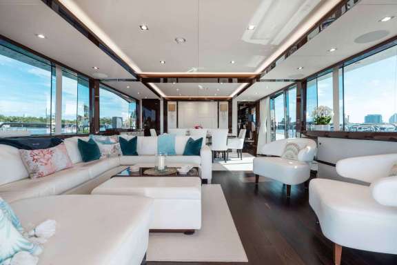 Image of MIRRACLE yacht #2