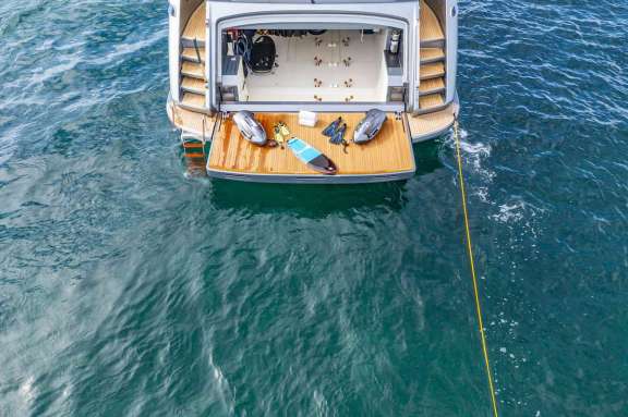 Image of NO SURRENDER yacht #5