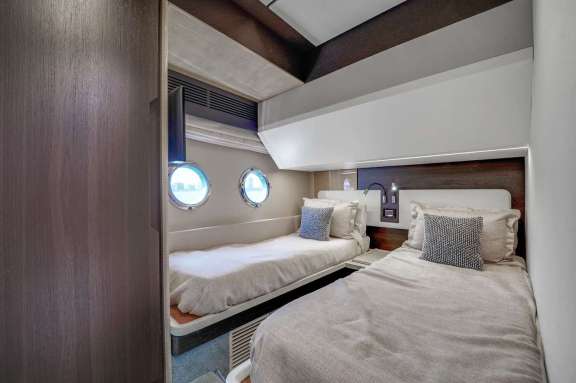 Image of Paragon yacht #7