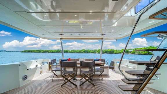 Image of Oceana yacht #16