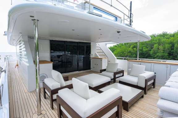 Bridge Deck AFt