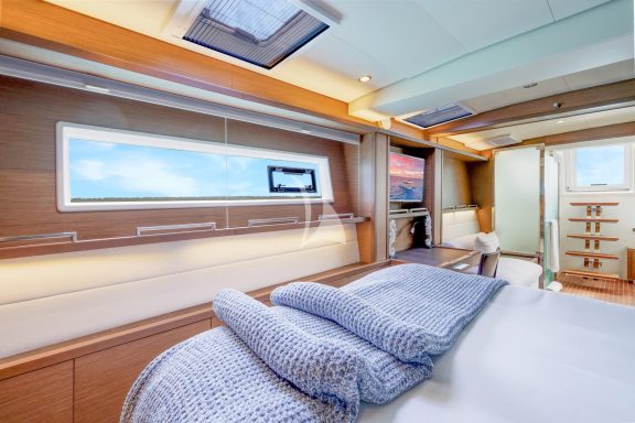Image of PLAYTIME yacht #13