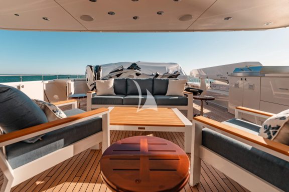 Skylounge Aft Deck
