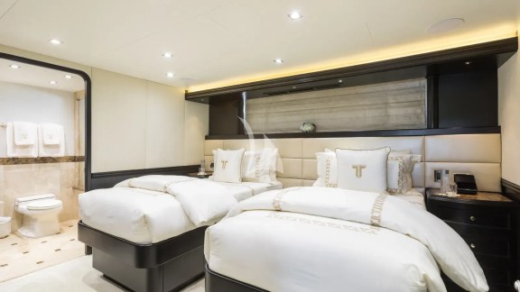 Image of TANZANITE yacht #20
