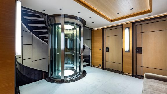 Image of TOP FIVE II yacht #66