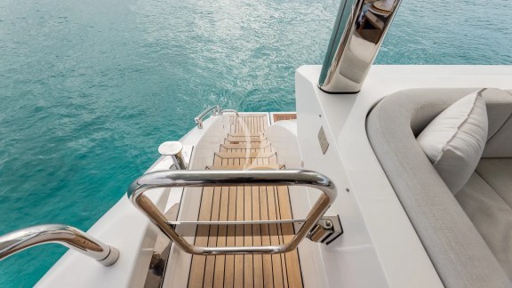 Image of PIER PRESSURE yacht #45