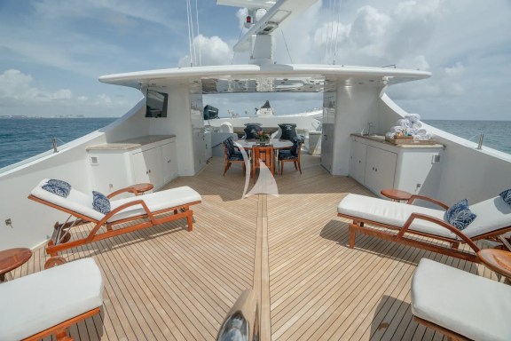 Sundeck