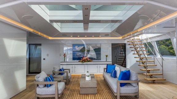 Image of TOP FIVE II yacht #57