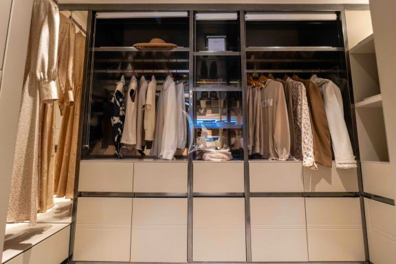 Master Stateroom - Wardrobe