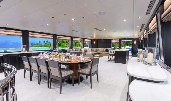 Image of TANZANITE yacht #6