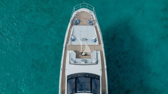 Image of PIER PRESSURE yacht #16