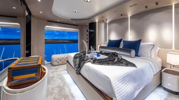 Image of PIER PRESSURE yacht #110