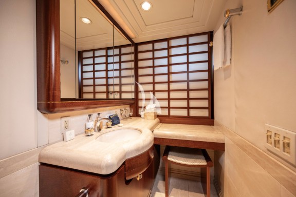 Twin Ensuite