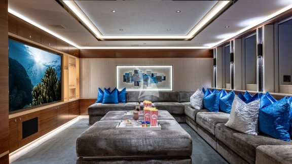 Image of TOP FIVE II yacht #67